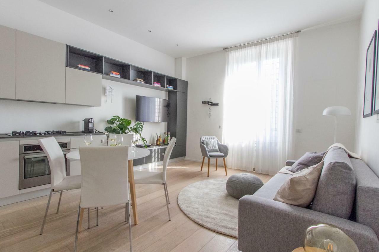 Luxury And Spacious Apartment Milão Exterior foto