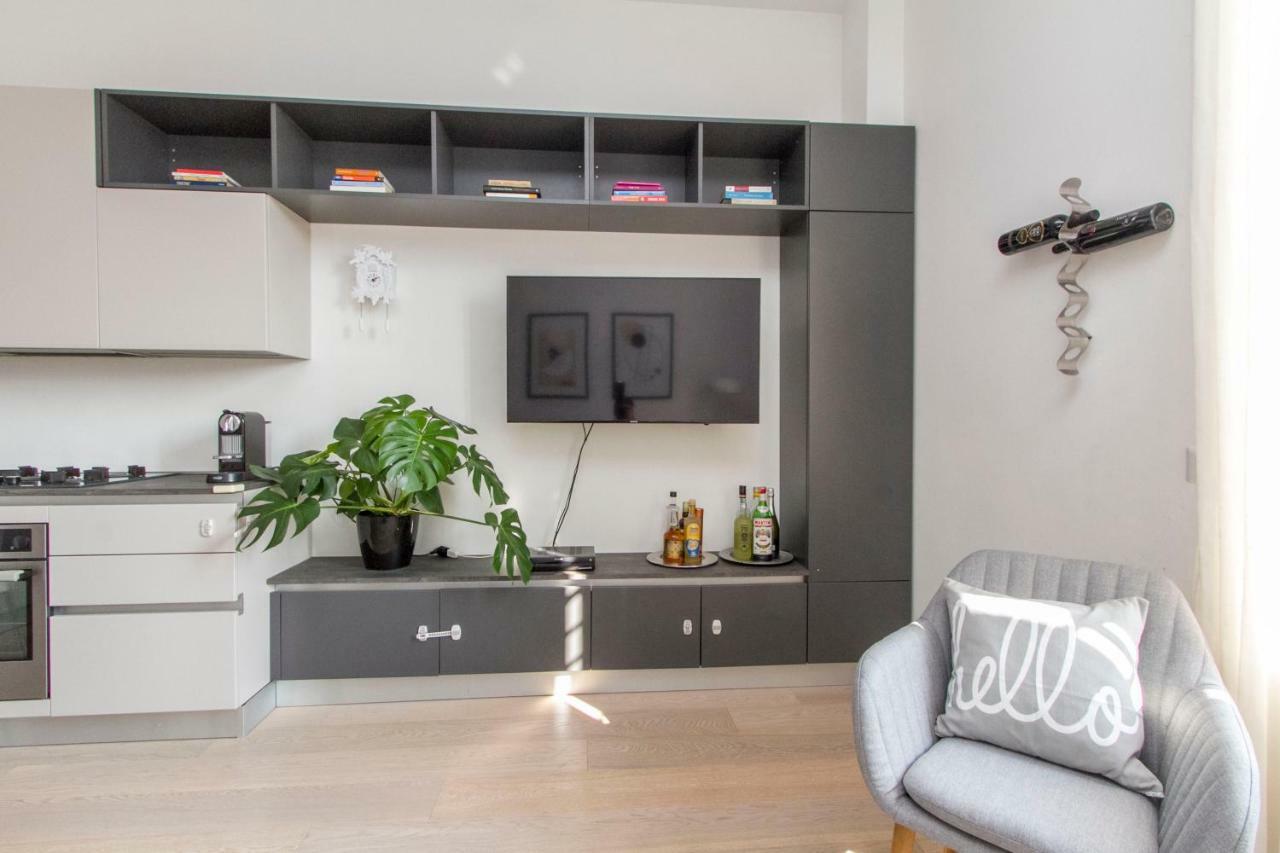 Luxury And Spacious Apartment Milão Exterior foto