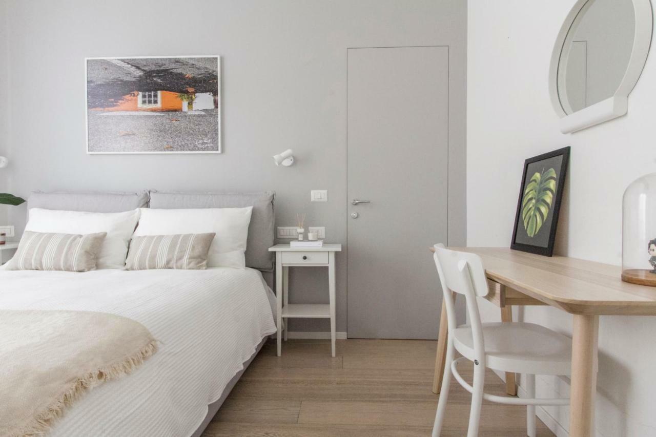 Luxury And Spacious Apartment Milão Exterior foto